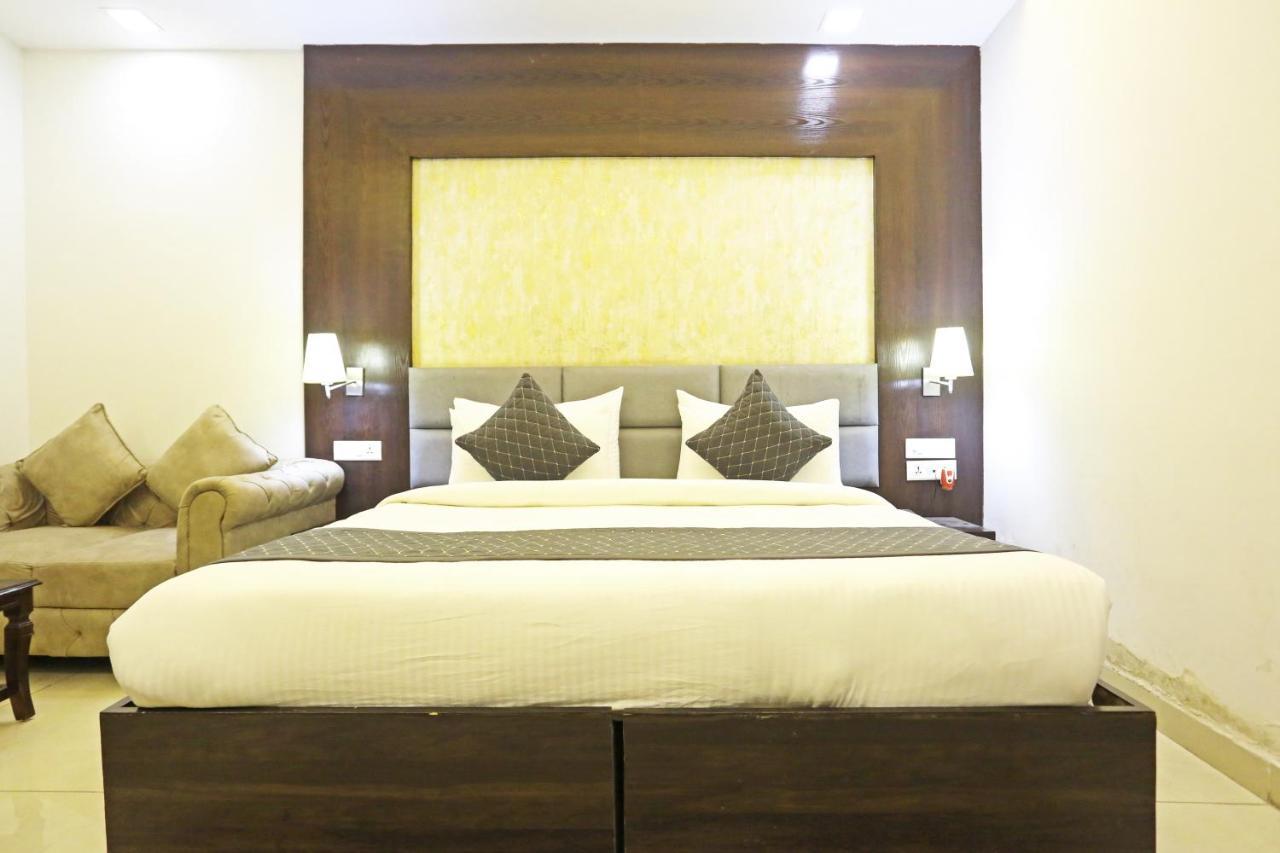 Hotel Park Tree Near Delhi Airport New Delhi Exterior photo