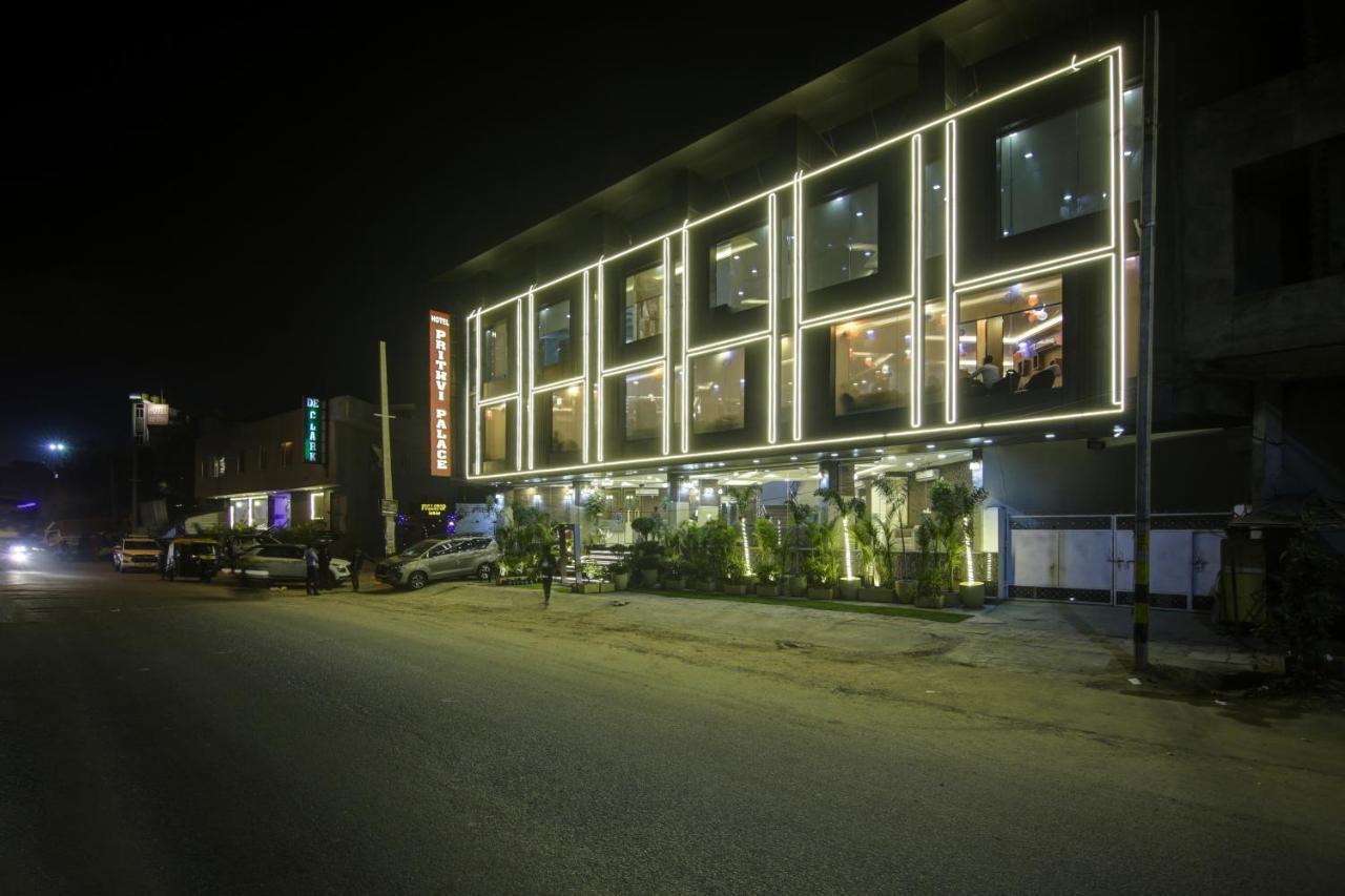 Hotel Park Tree Near Delhi Airport New Delhi Exterior photo